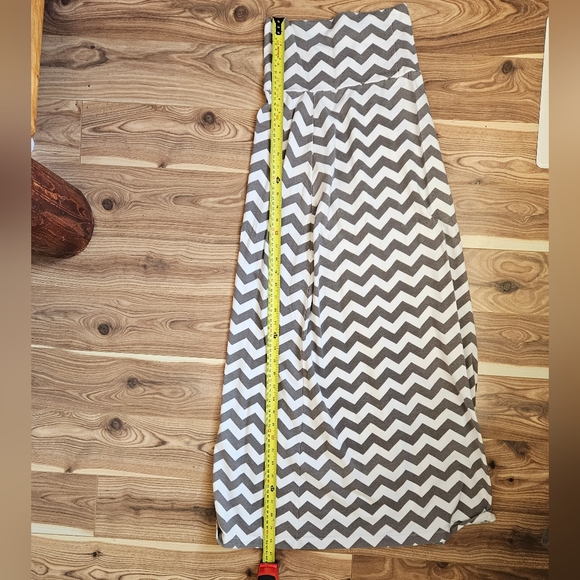 Maxi Skirt - Picture 4 of 4